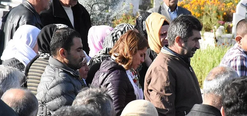 Yine HDP yine terörist cenazesi