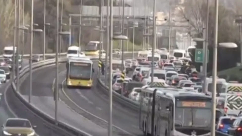 İstanbul trafiğinde son durum ne?