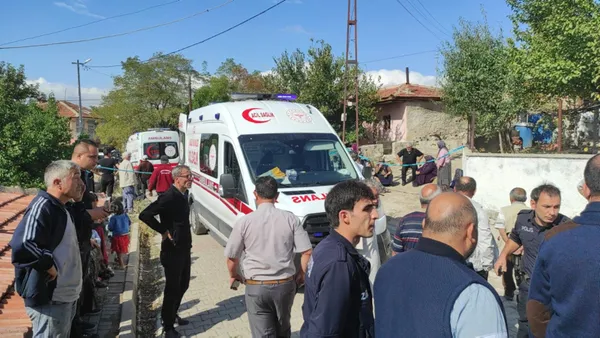 yozgatta-korkutan-patlama-ev-baslarina-yikildi-anne-ve-kucuk-kizi-hastaneye-kaldirildi-1664959258889.jpg Yozgat'ta korkutan patlama! Doğal gaz patladı 2 katlı ev çöktü | Anne ve küçük kızı hastaneye kaldırıldı