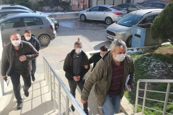 Her yerde aranıyordu! İstanbul’a kaçarken yakalandı - 3