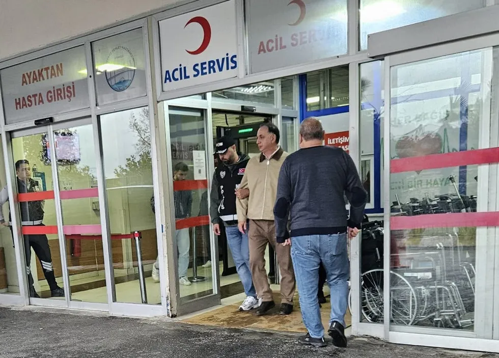 MHK operasyonunda bilirkişi raporu ortaya çıktı: Hakem Ali Tuna adına yapılan imza oyunu mu? Detaylar ahaber.com.tr'de - 4