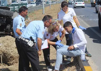 Otomobil takla attı sinir krizi geçirdi