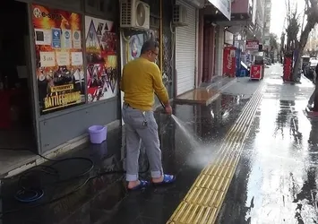 Deprem bölgesindeki 400 bin esnaf için seferberlik! Konteyner çarşılar kurulacak