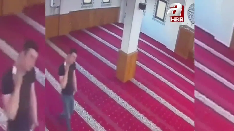 İstanbul’da camide içen alçak provokatörün görüntüleri ortaya çıktı