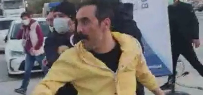 Silahlı kavgaya karışan Mustafa Üstündağ ilk kez konuştu: 40 kişi üzerimize saldırdı