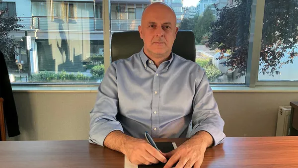 1691682412520.jpg İYİ Parti koalisyona kapıları kapattı! Ümit Özlale: Yeniden bir 6'lı masa süreci yaşatılmak istenirse İYİ Parti'nin duruşu olumsuz - 7