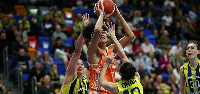 Basketbol FIBA Kadınlar Avrupa Ligi Dörtlü Finali’nde Fenerbahçe finale yükseldi