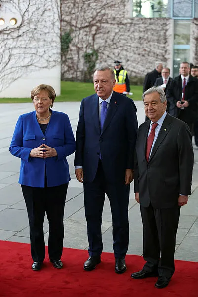 Son dakika: Erdoğan’dan Berlin’de yoğun diplomasi! Libya için Berlin’de tarihi zirve