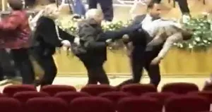 İYİ Parti’de boks maçı gibi kongre!