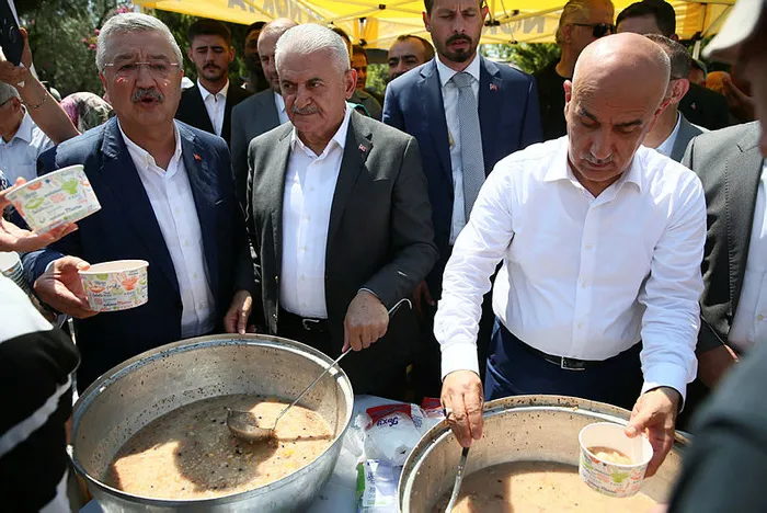 Çiftçiler mazot, gübre ve yem desteğinden nasıl yararlanacak? Tarım ve Orman Bakanı Vahit Kirişci açıkladı