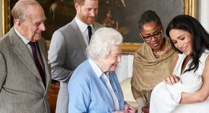 Prens Harry Anneler Günü’nünde Prenses Diana’yı unutmadı