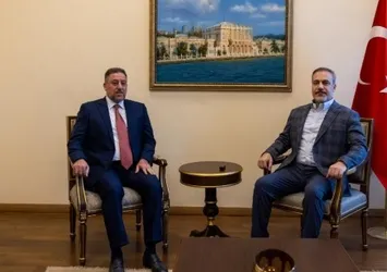 Bakan Fidan, Irak Egemenlik İttifakı Lideri Hançer ile görüştü