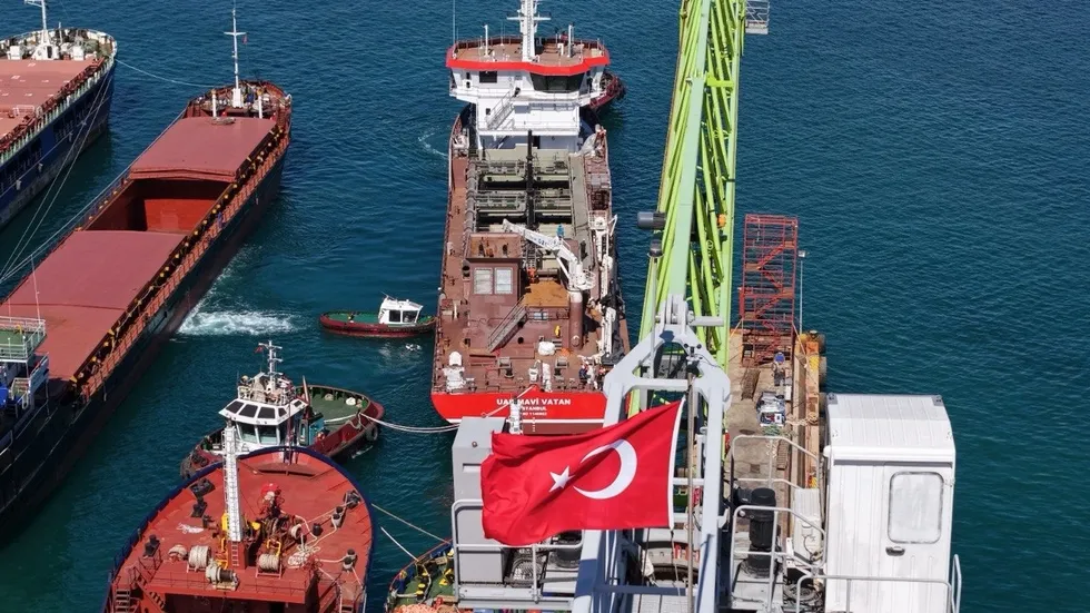 Mavi Vatan’a yerli güç: Türkiye’nin ilk emici özellikli tarama gemisi suya indirildi! İşte teknik kapasitesi - 3