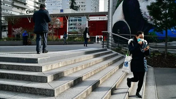 Fransa 16 ülkeden gelecek yolculara koronavirüs testi yaptıracak