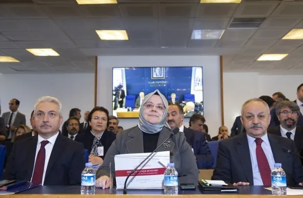 Bakan Selçuk resmen açıkladı: 1,6 milyon kişinin maaşları artacak - 2