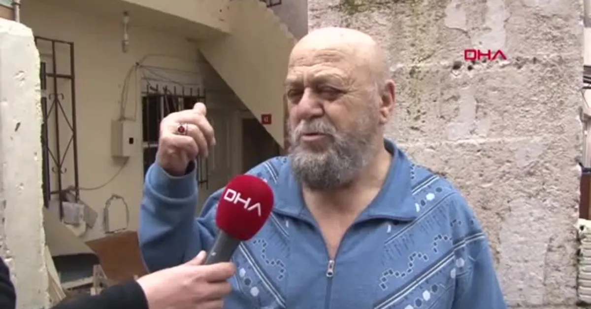 İstanbul'da evlerin kapısına para dolu zarf bırakılıyor!