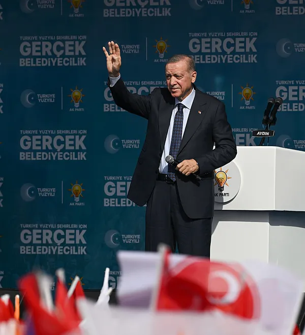 baskan-erdogan-ekonomideki-buyume-uzerinden-muhalefeti-elestirdi-hani-olduk-bittik-diyordunuz-1709215914490.jpg Başkan Erdoğan ekonomideki büyüme üzerinden muhalefeti eleştirdi: Hani öldük bittik diyordunuz? - 3