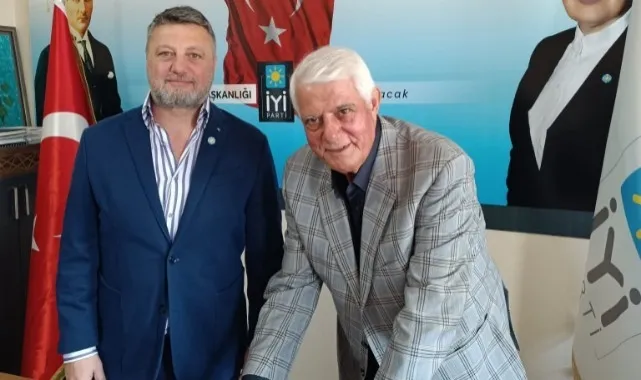 1711528246183.jpg Özgür Özel yeniden İYİ Parti seçmenine yanladı Akşener ateş püskürdü: Resmen cıvıklık! Bu kaçıncı... - 2