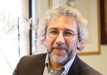 Can Dündar'a soru sormak isteyen Türk vatandaşının evine saldırı