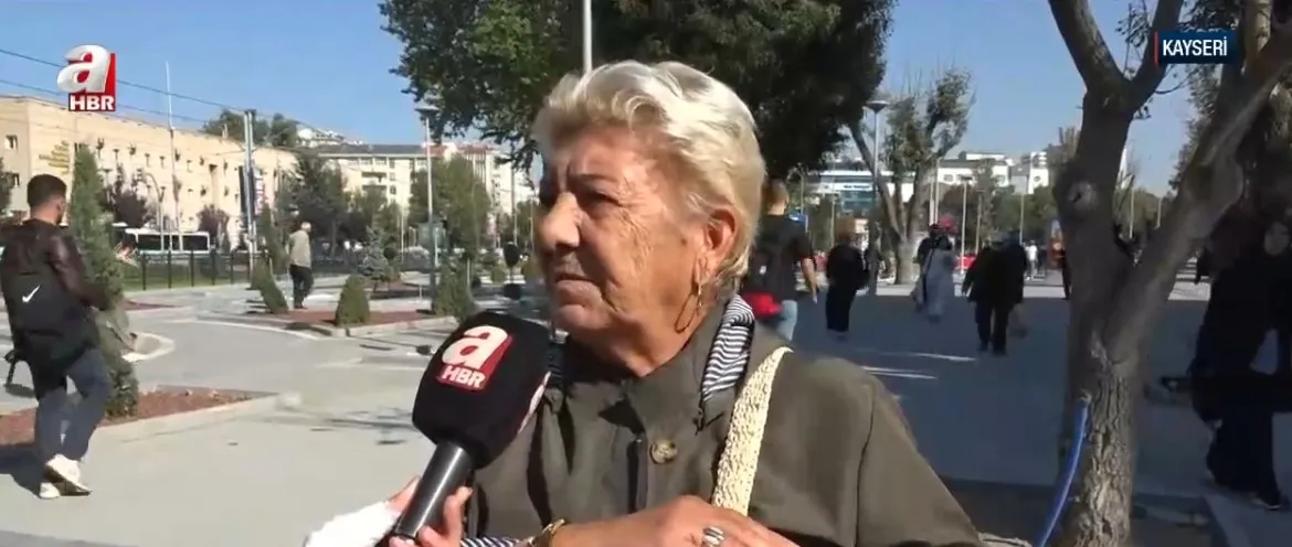1792692679698.jpeg Özgür Özel'in A Haber'i hedef alan sözlerine milletten tokat gibi cevap: "Halt etmişsin sen" - 3