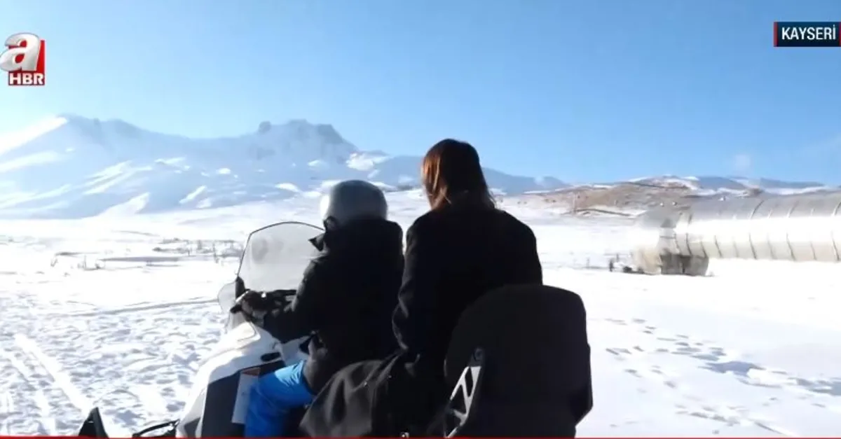 Zirvede kar motoruyla gezinti