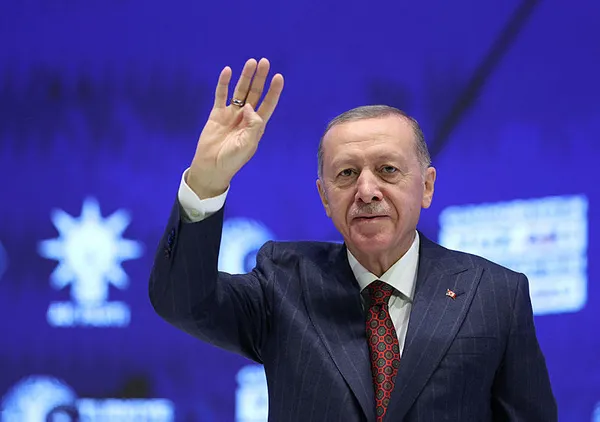 Başkan Erdoğan’dan AK Parti 4. Olağanüstü Büyük Kongresi’nde emekli memurlara müjde! Tarih verdi...