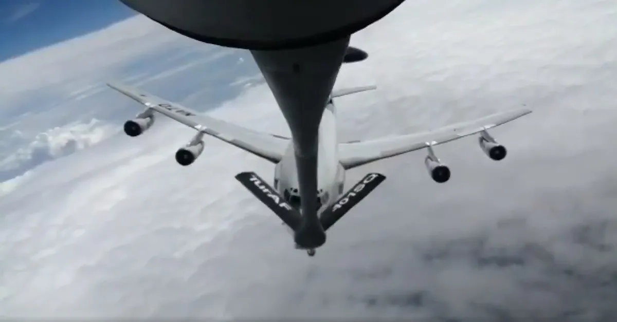 MSB paylaştı: 23 bin feet irtifada o an...