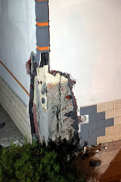 Son dakika: Ankara'da panik! Kolonu patlayan 24 daireli bina boşaltıldı - 7