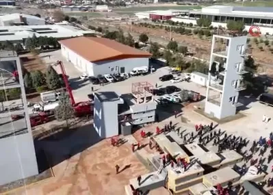Adana’da nefes kesen deprem tatbikatı