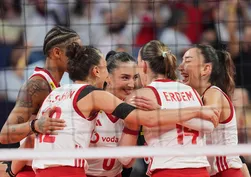 Filenin Sultanları, Sırbistan’ı set vermeden geçerek adını finale yazdırdı