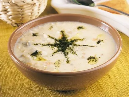 Yoğurt çorbası nasıl yapılır? Lezzetli yoğurt çorbası tarifi