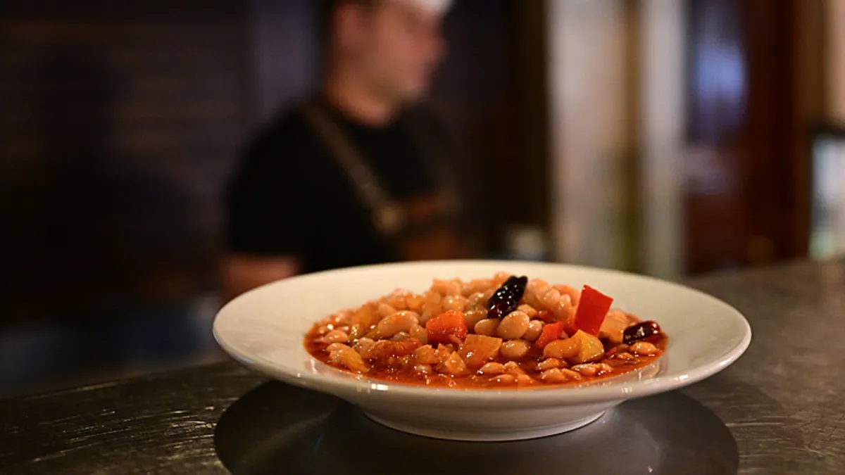 Restoranlarda yeni dönem: Gönüllü bahşiş dönemi geliyor