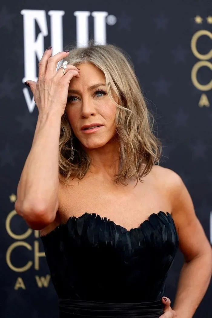 brad-pittin-los-angelestaki-milyonluk-evi-soyuldu-1751023081203.jpeg Kaynak: Instagram