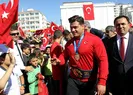 Rıza Kayaalp, Yozgatta çiçeklerle karşılandı