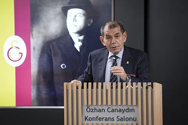 fenerbahceden-galatasaray-baskani-dursun-ozbek-hakkinda-suc-duyurusu-1709132057692.jpg Fenerbahçe'den Galatasaray Başkanı Dursun Özbek hakkında suç duyurusu! Galatasaray'dan videolu yanıt... - 1