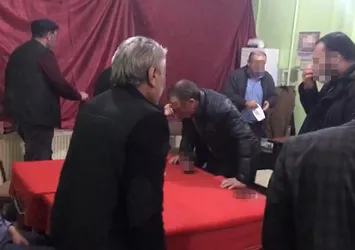 Kars’ta kumar oynayan 10 kişi yakalandı