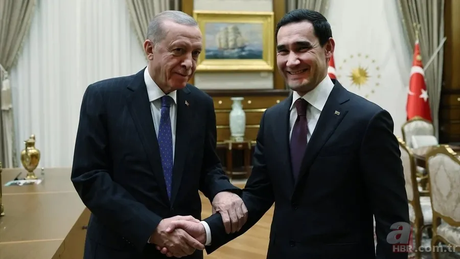 Başkan Erdoğan ile Türkmenistan Devlet Başkanı Berdimuhammedov birbirlerine köpek hediye etti 2