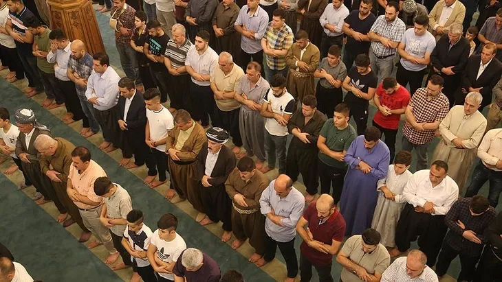 Bayram namazı saat kaçta? 2 Mayıs 2022 il il bayram namazı saatleri | İstanbul, Ankara, İzmir bayram namazı kaçta?