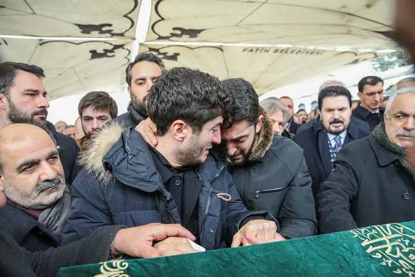 Burhan Çaçan’ın ölümünde kahreden gerçek! Nuri Alço açıkladı: Doktor bey ’Salı değil yarın yapalım’ dedi