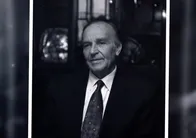 Bilge Kral: Aliya İzzetbegoviç