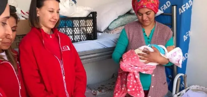 Kalyon Kent’in ilk bebeği! Hoş geldin "Ayşegül"