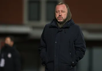Beşiktaş'ta Sergen Yalçın gelişmesi! Tecrübeli hoca görevi bıraktı