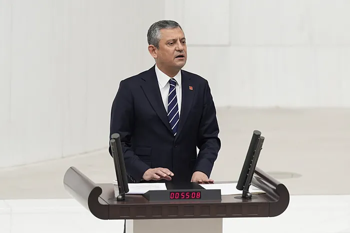 Bu matematik tutmuyor Özgür Bey! 73 bin TL gelirle milyonluk mal varlığı