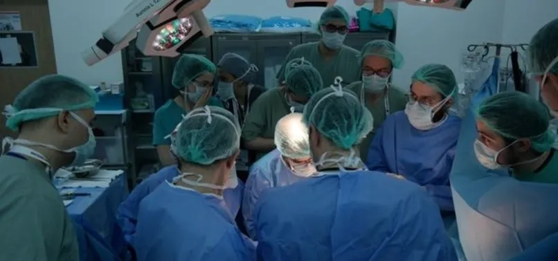 ameliyat olamaz denen karaciger