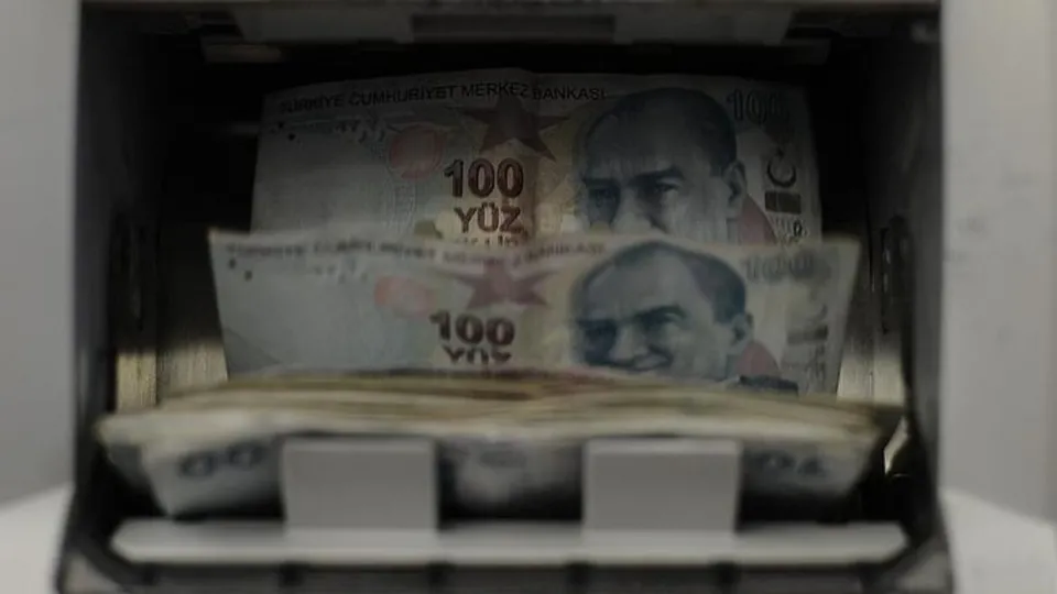 İdari para cezalarına yüzde 25 indirim! Trafik, otoyol, köprü geçiş cezaları için yeni tebliğ | Milyonlarca vatandaşı ilgilendiriyor