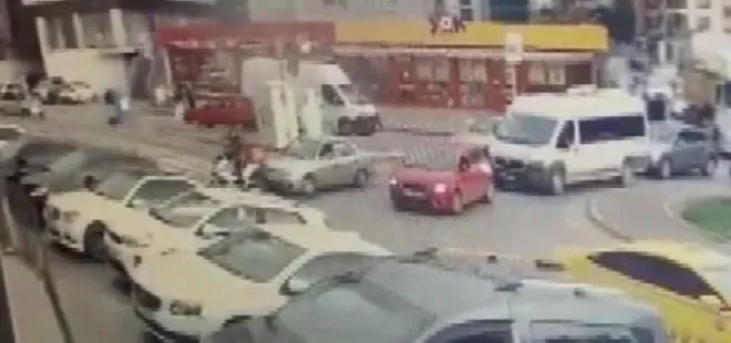İstanbul’da trafikte dehşet! Otomobiliyle çarptığı kuryeyi ezmeye çalıştı
