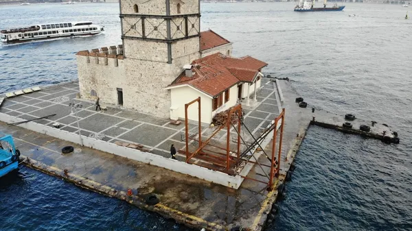kiz-kulesinde-restorasyon-calismalari-tam-gaz-suruyor-2022de-bitecek-1638863202093.jpg Kız Kulesi'nde restorasyon çalışmaları tam gaz sürüyor! 2022’de bitecek - 1