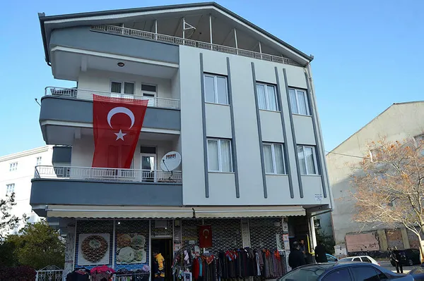 Başkan Erdoğan'dan şehit Uzman Onbaşı Lokman Akçağlayan'ın ailesine başsağlığı - 1