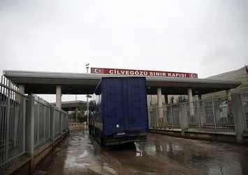 BM yardım konvoyu Suriye’ye geçiş yaptı