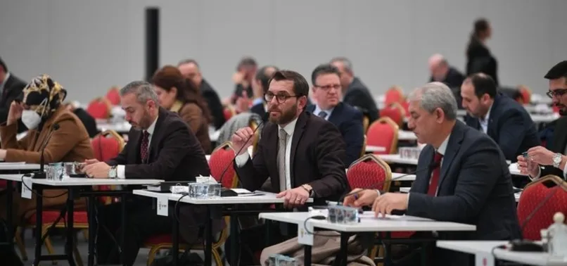 Ekrem İmamoğlu'ndan yüzde 54'lük zam oyunu! "Bütün işçileri kapsamıyor..."